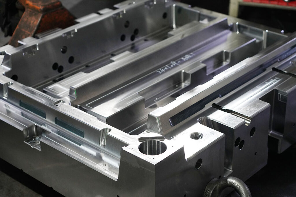 Injection Mold Base, Plastic Mold Base, Custom Mold Bases
