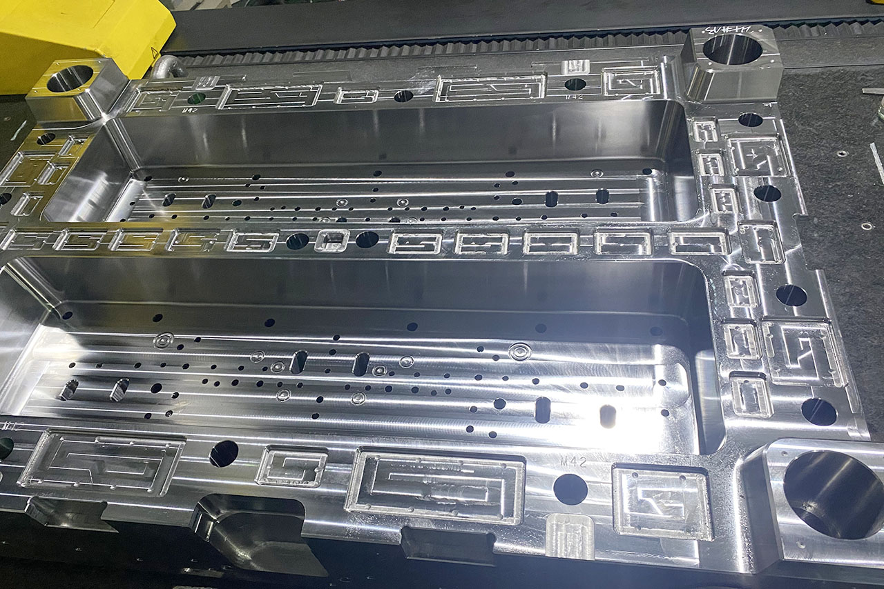 Injection Mold Base, Plastic Mold Base, Custom Mold Bases