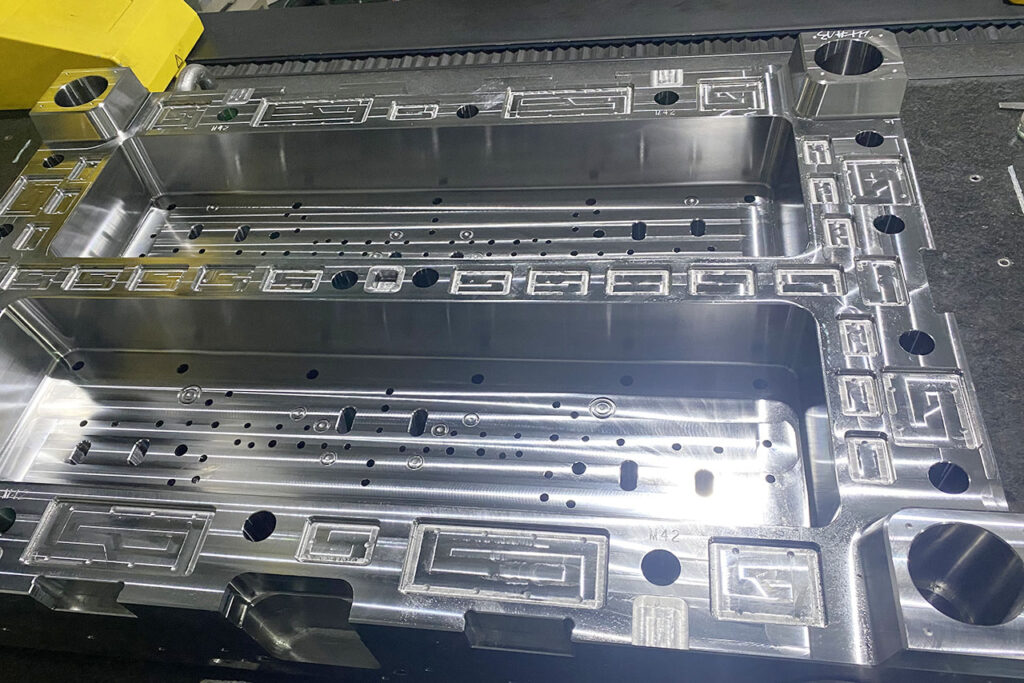 Injection Mold Base, Plastic Mold Base, Custom Mold Bases